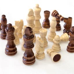Ahşap Satranç Taşları